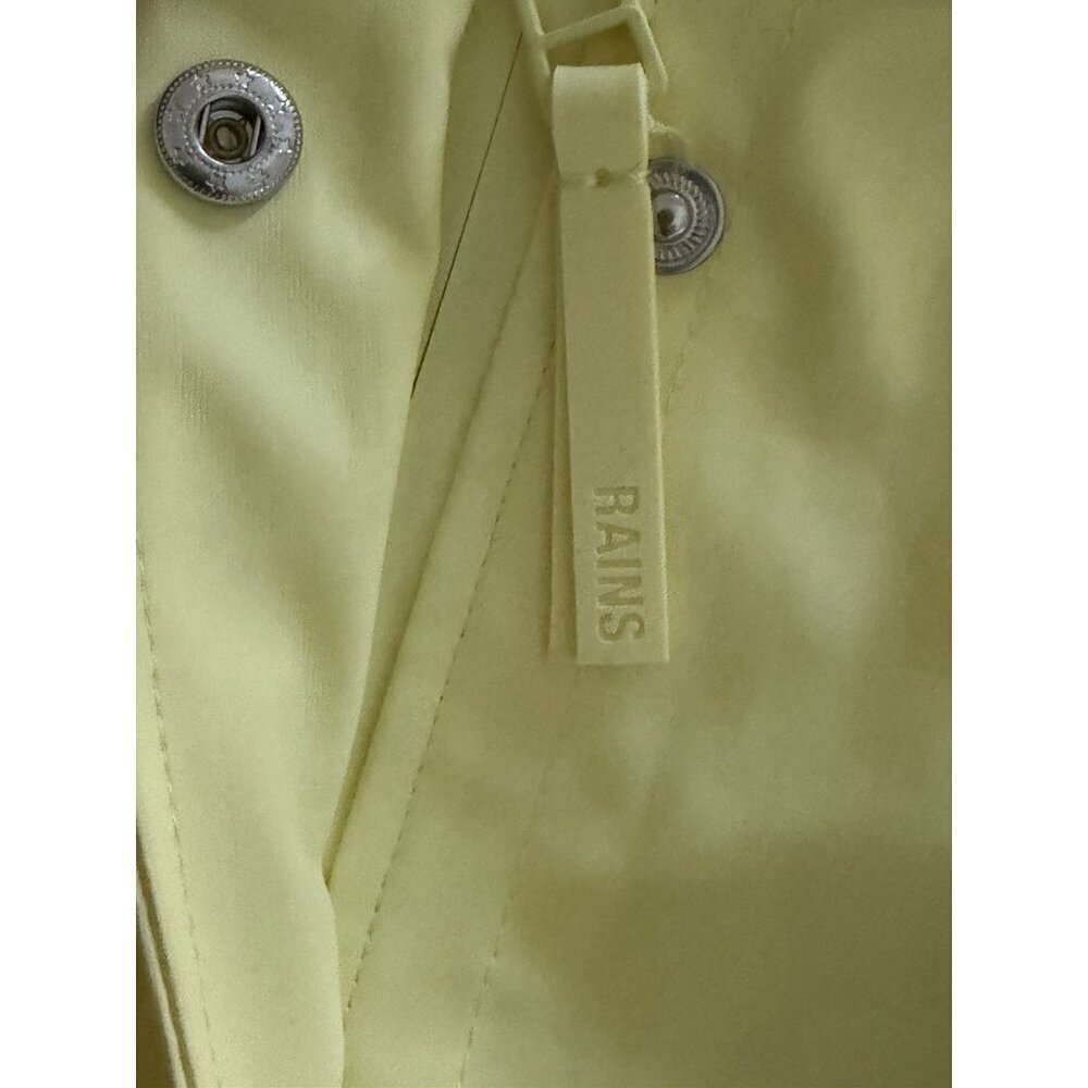RAINS Curve Women’s Yellow Zip And Snap Closure Jacket Size Small NWT - Picture 10 of 13
